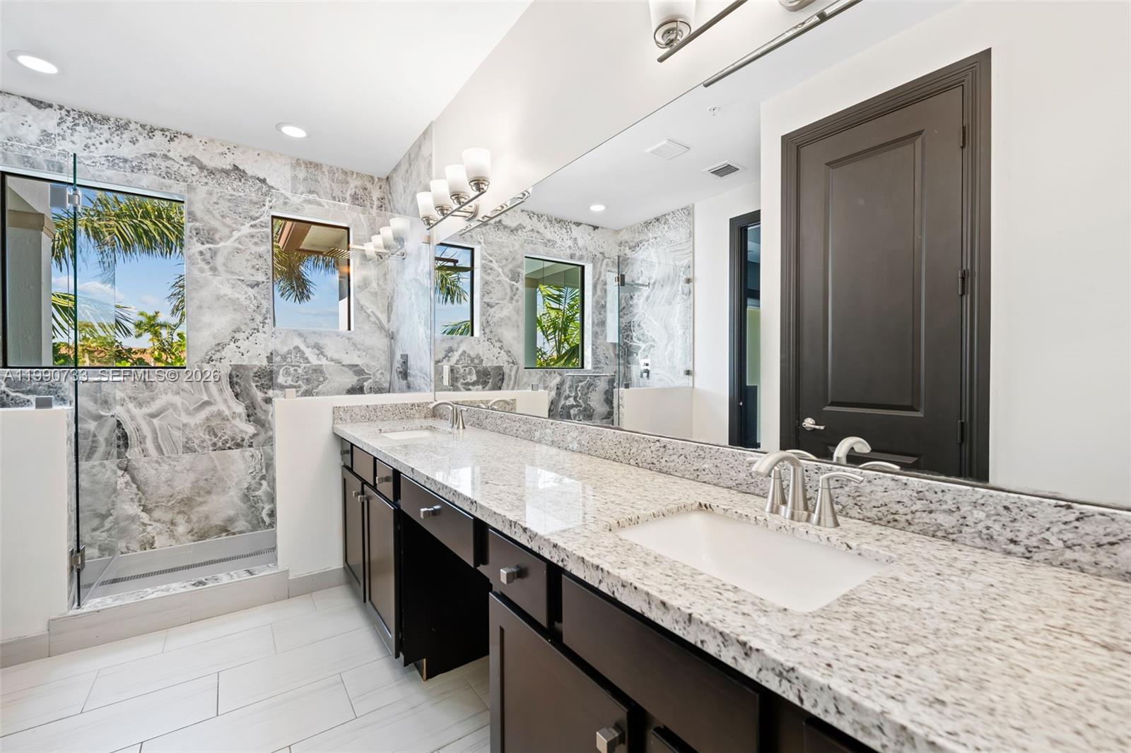 PEMBROKE LAKES SOUTH - Residential