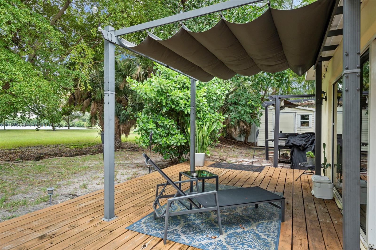 SUNSWEPT ISLE 1ST ADDN - Residential Lease