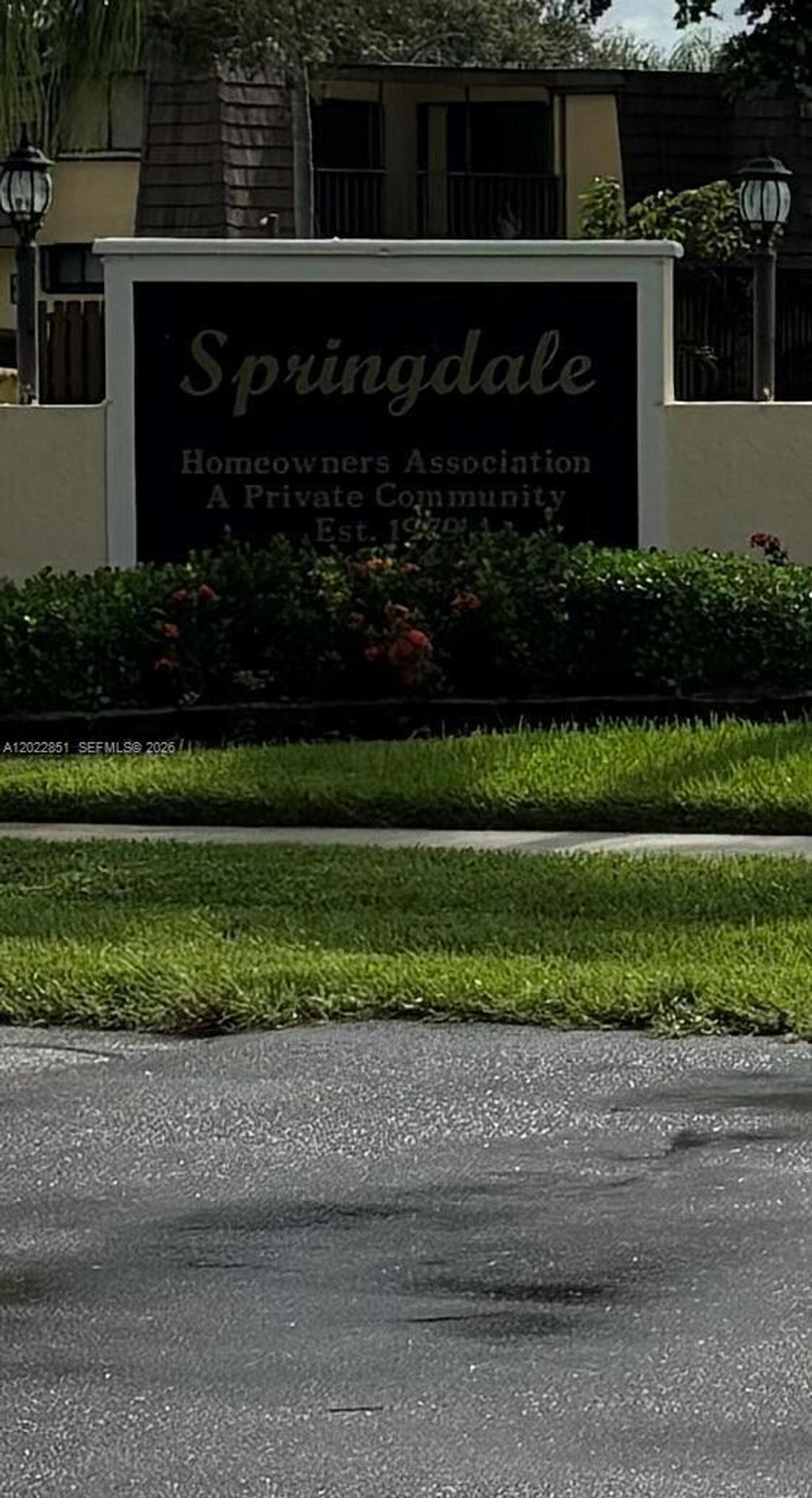 Photo of 964 Springdale Cir, Palm Springs, FL 33461 (MLS # A12022851)