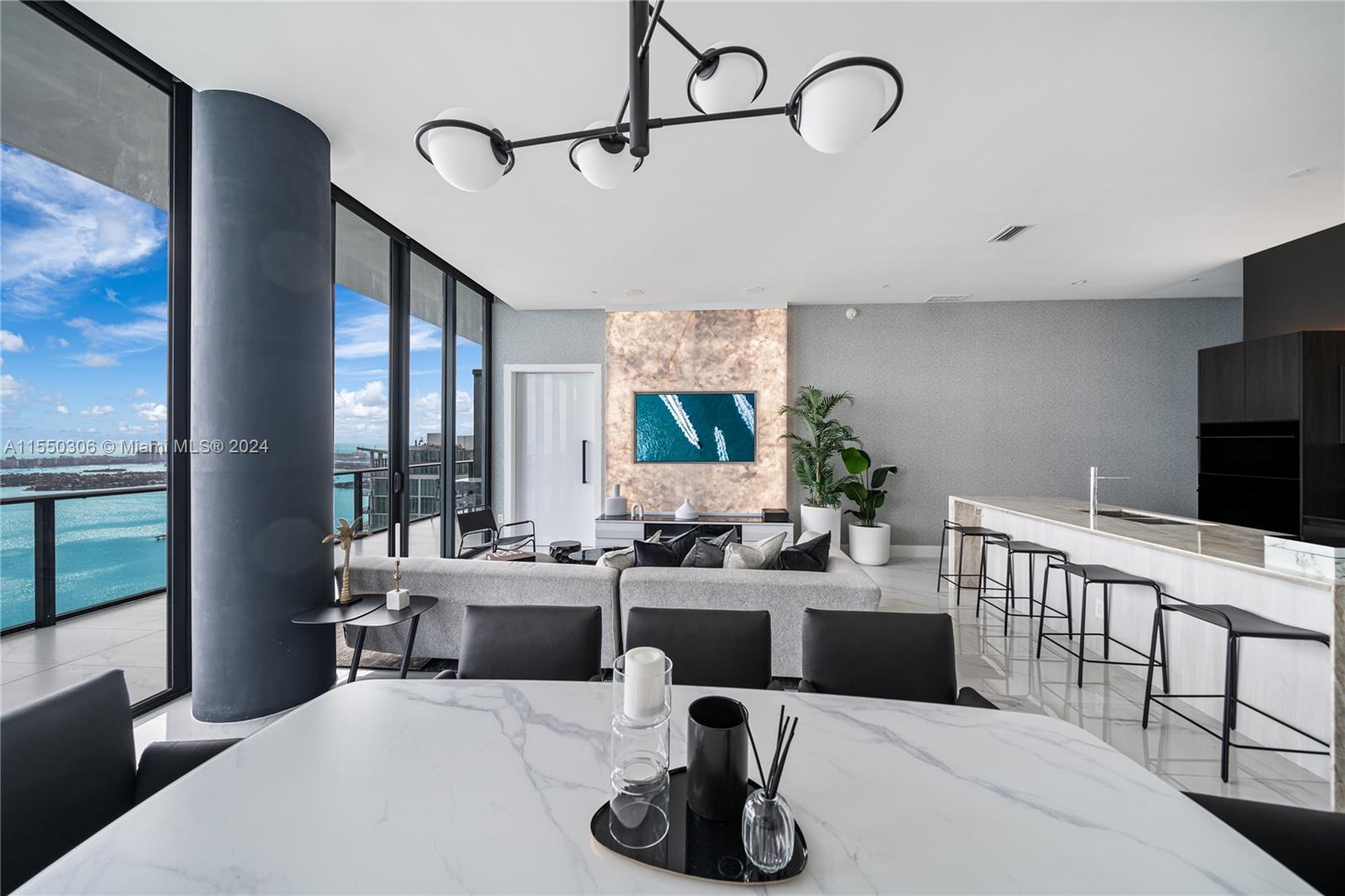 GRAN PARAISO CONDO - Residential