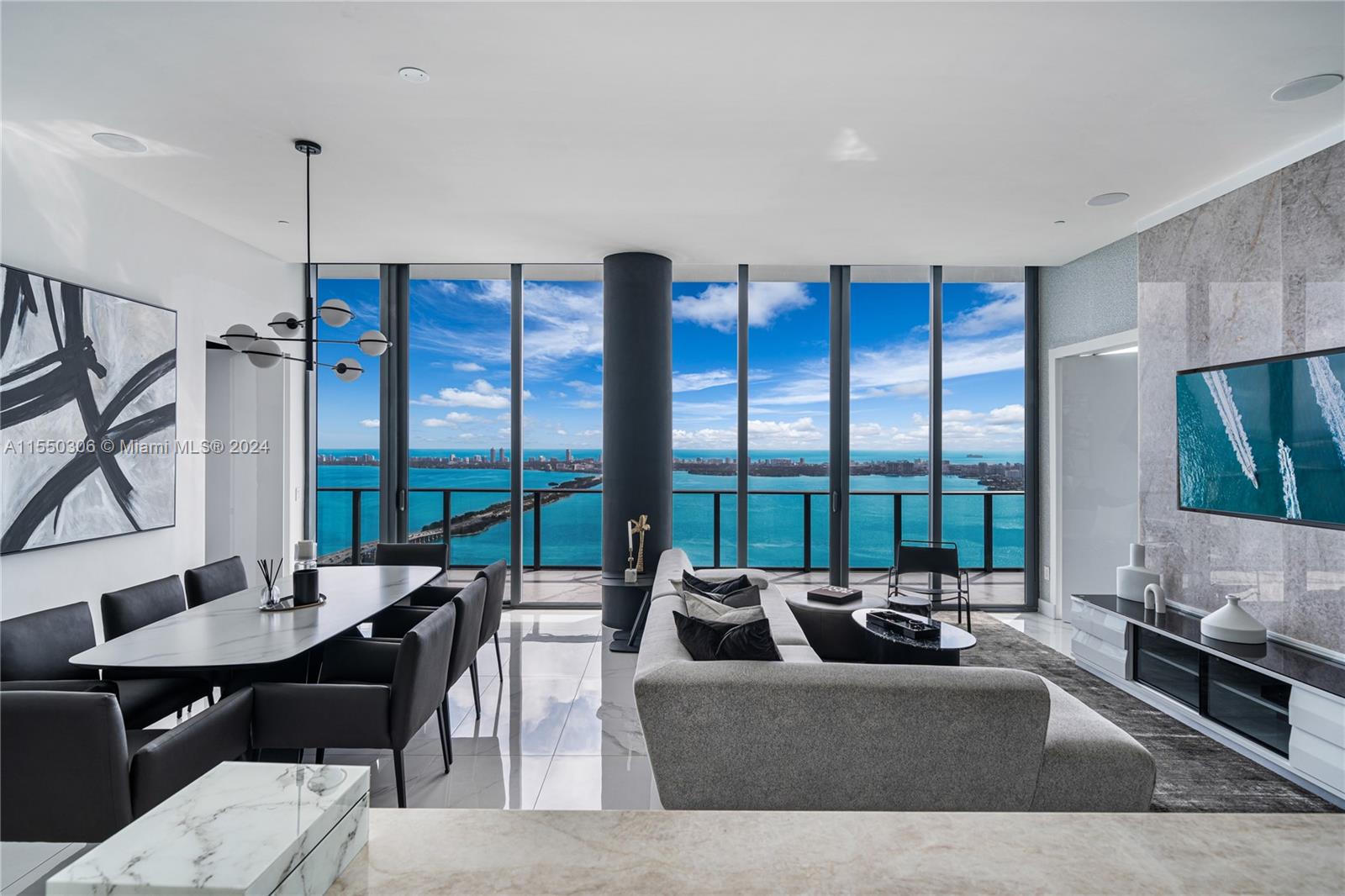 GRAN PARAISO CONDO - Residential