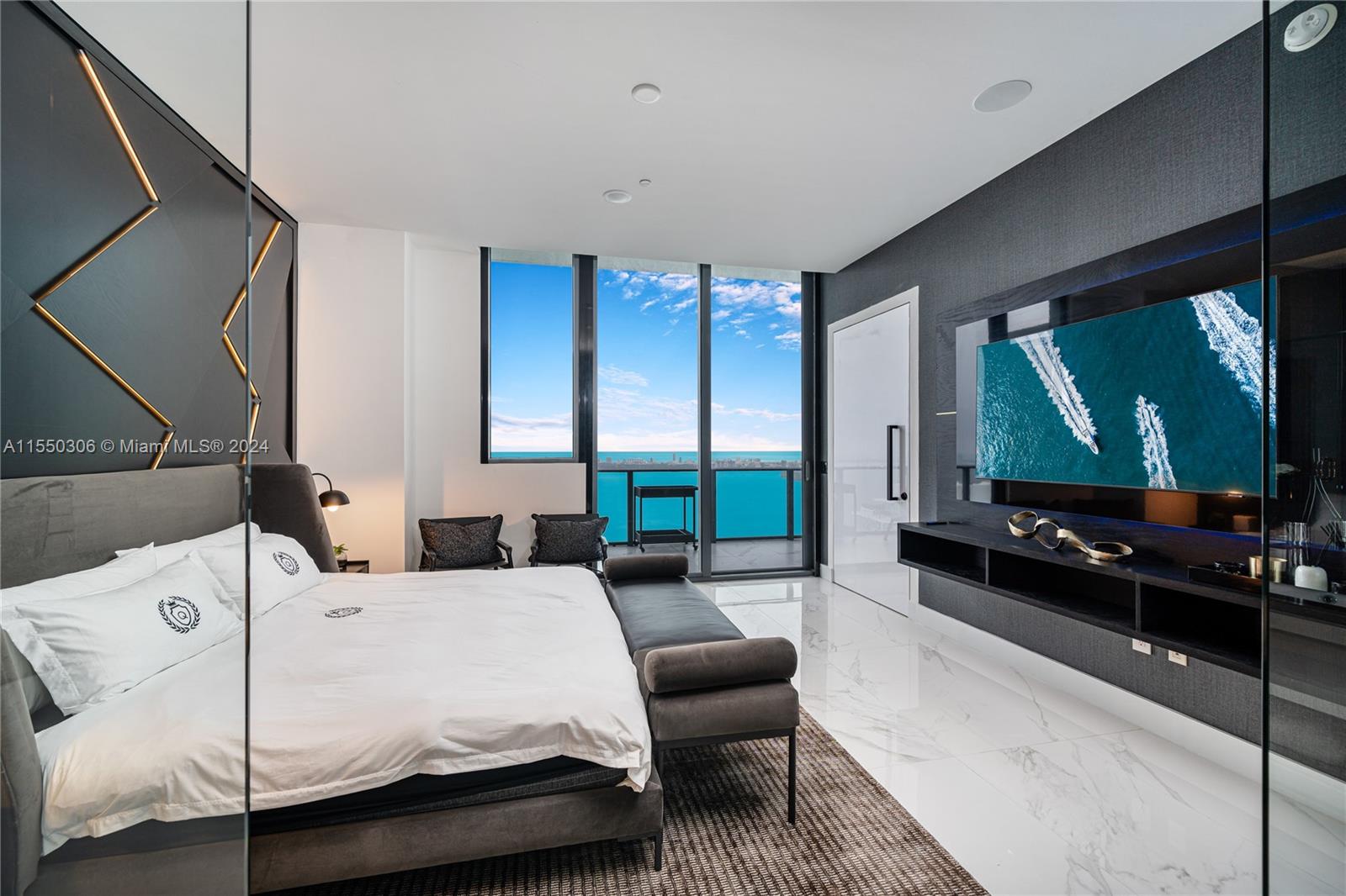 GRAN PARAISO CONDO - Residential