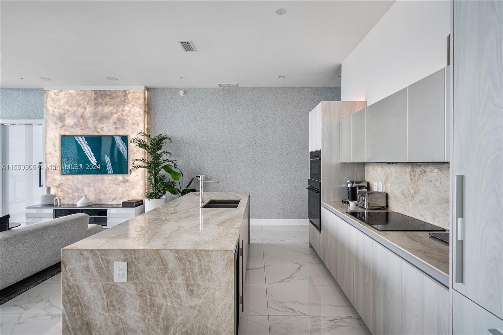 GRAN PARAISO CONDO - Residential