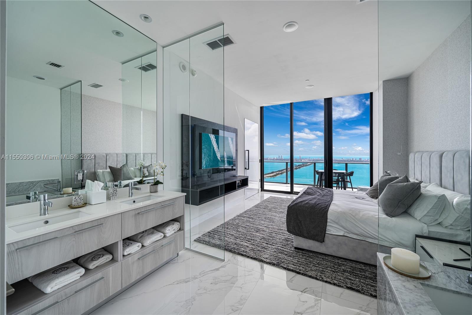 GRAN PARAISO CONDO - Residential