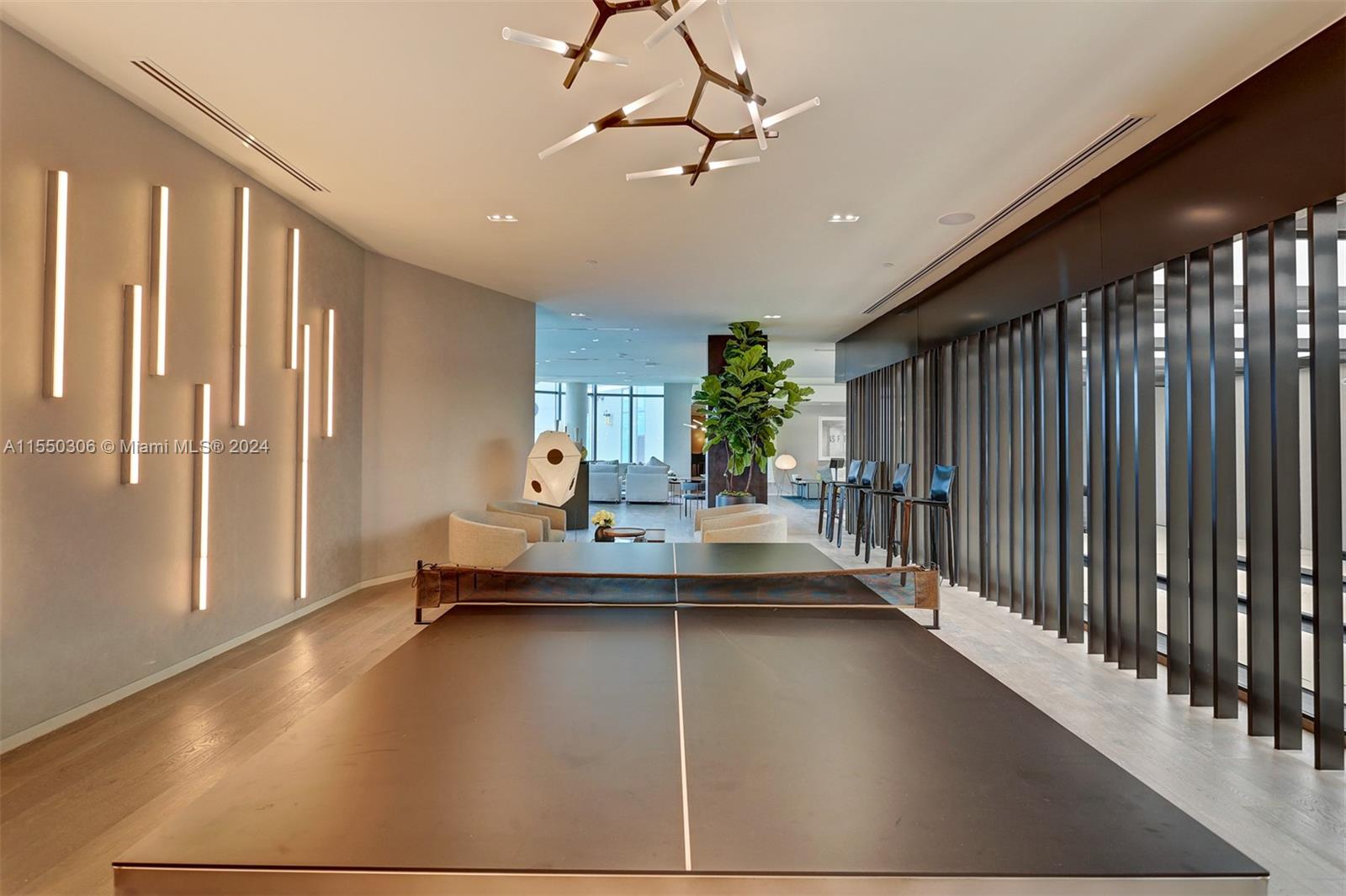 GRAN PARAISO CONDO - Residential