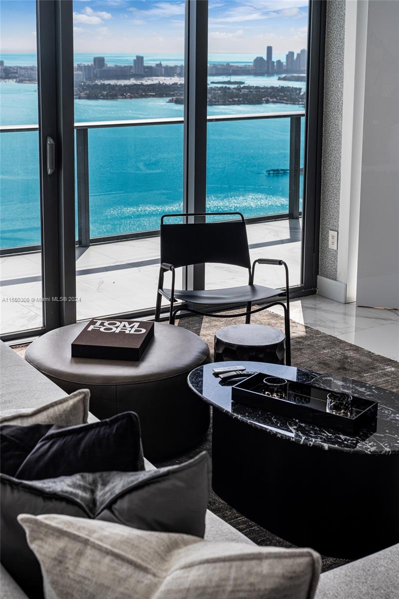 GRAN PARAISO CONDO - Residential