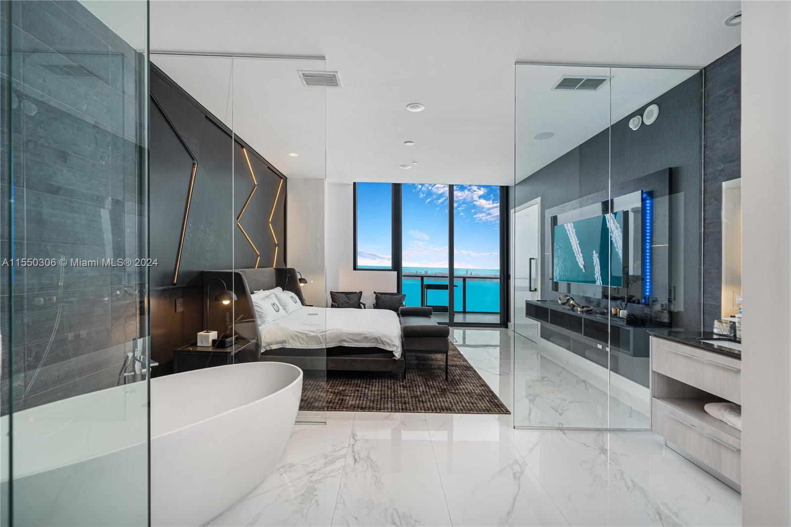 GRAN PARAISO CONDO - Residential