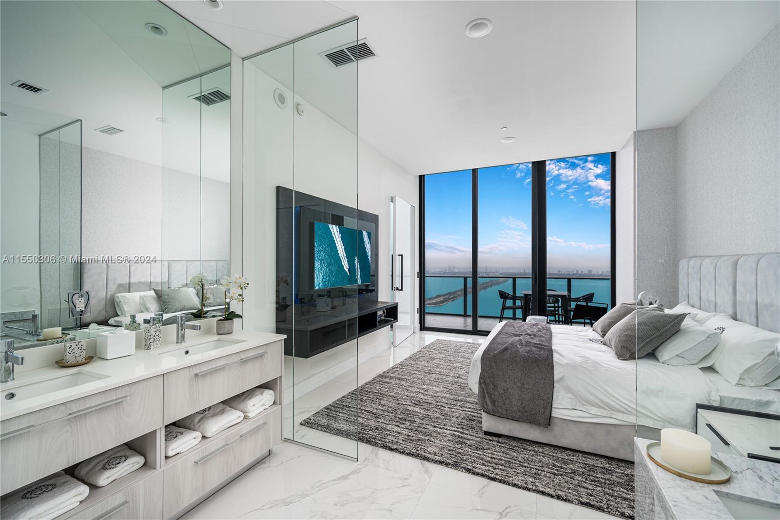 GRAN PARAISO CONDO - Residential