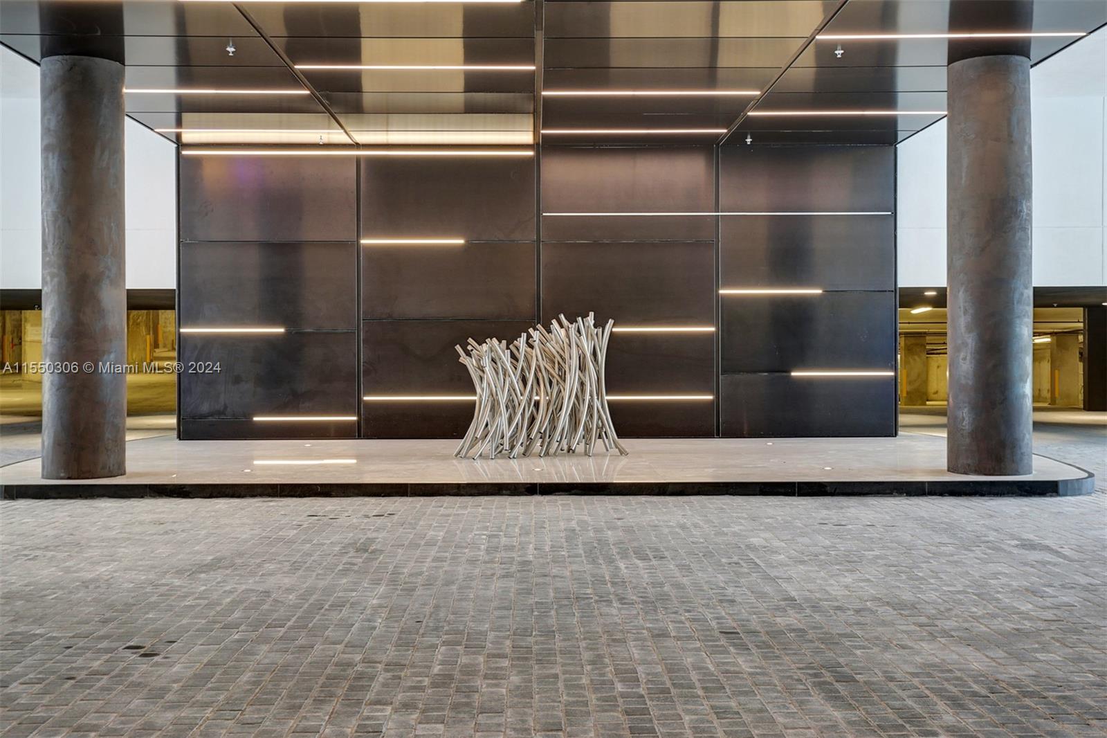 GRAN PARAISO CONDO - Residential