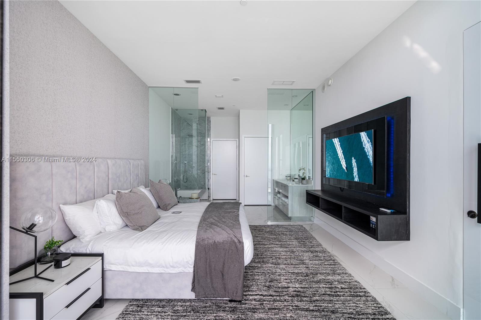 GRAN PARAISO CONDO - Residential