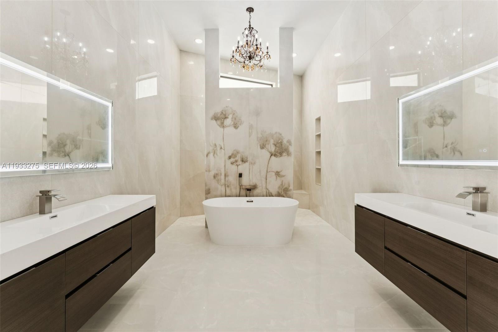 EASTWAY PARK - Residential