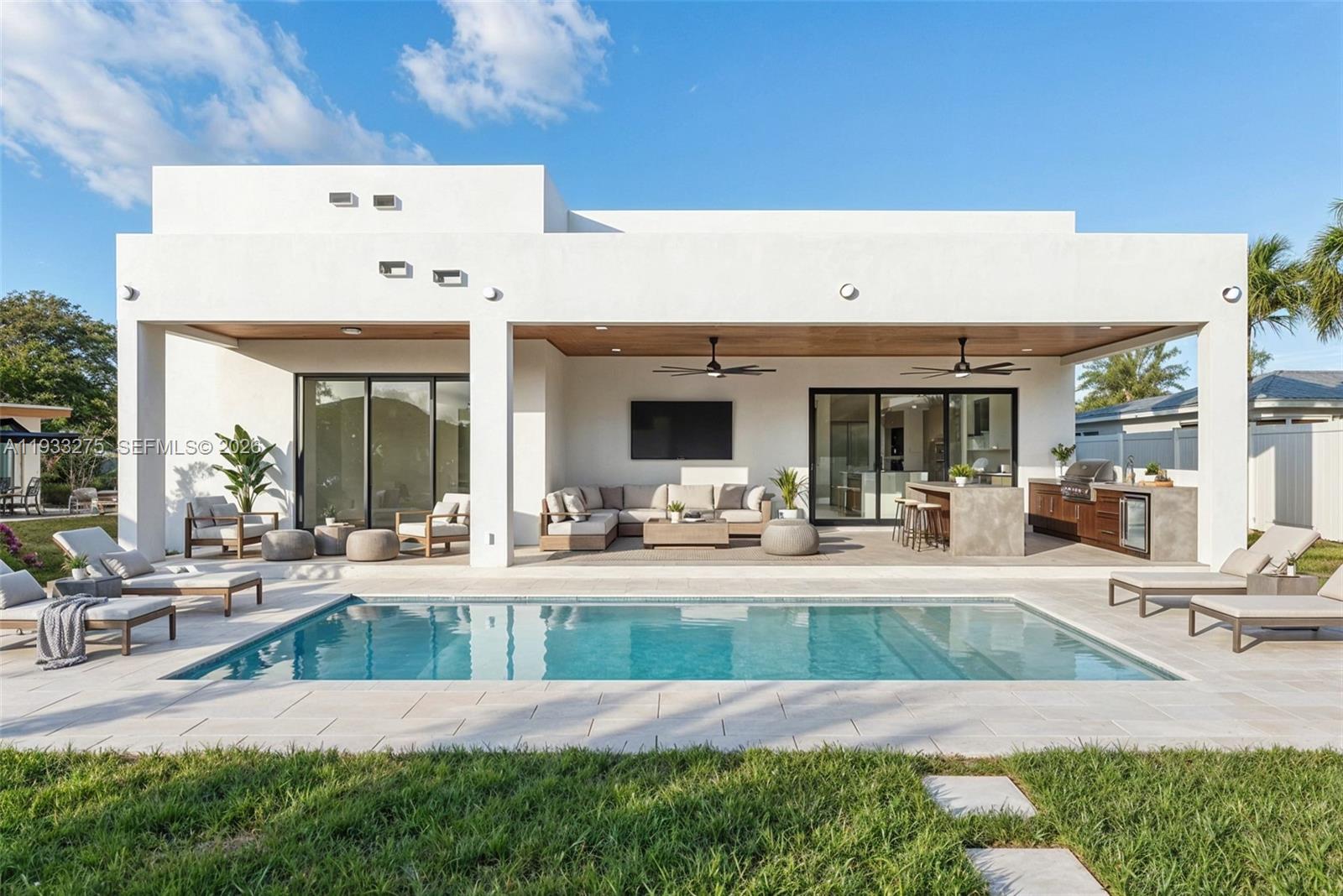 EASTWAY PARK - Residential