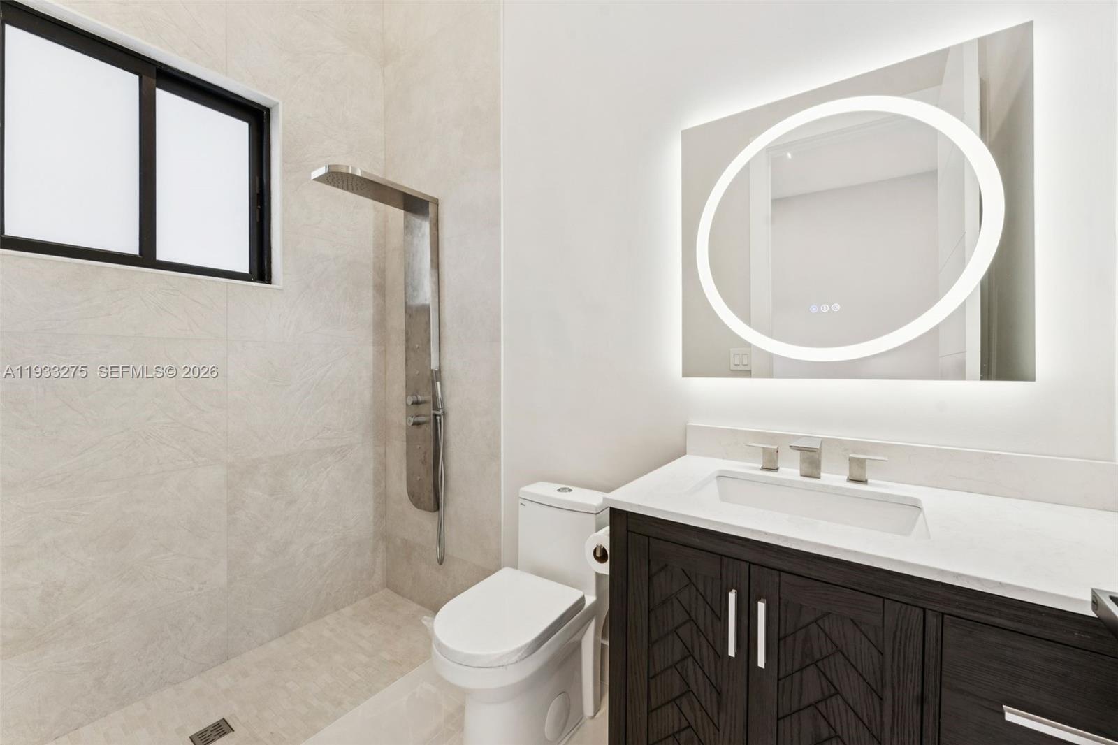 EASTWAY PARK - Residential