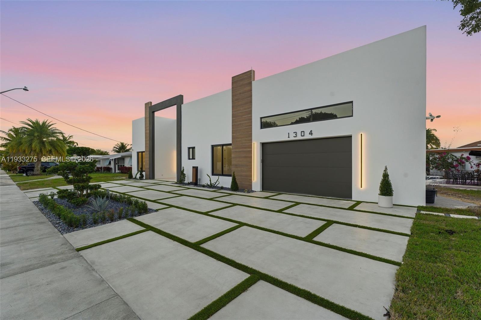 EASTWAY PARK - Residential