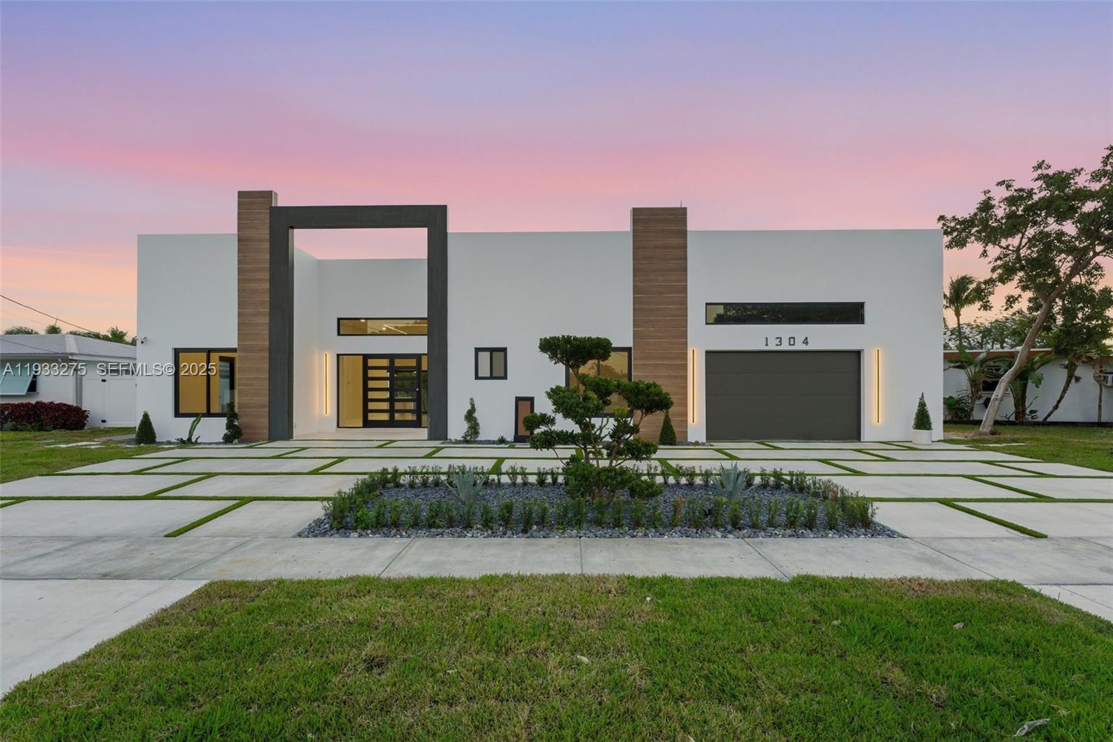 EASTWAY PARK - Residential