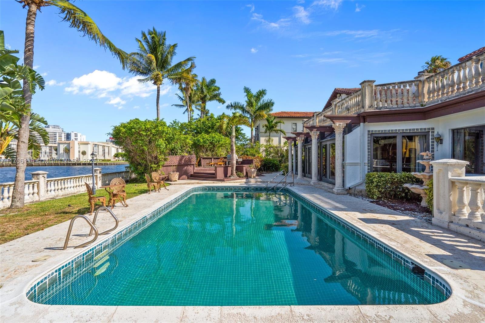 DIPLOMAT GOLF ESTATES - Residential