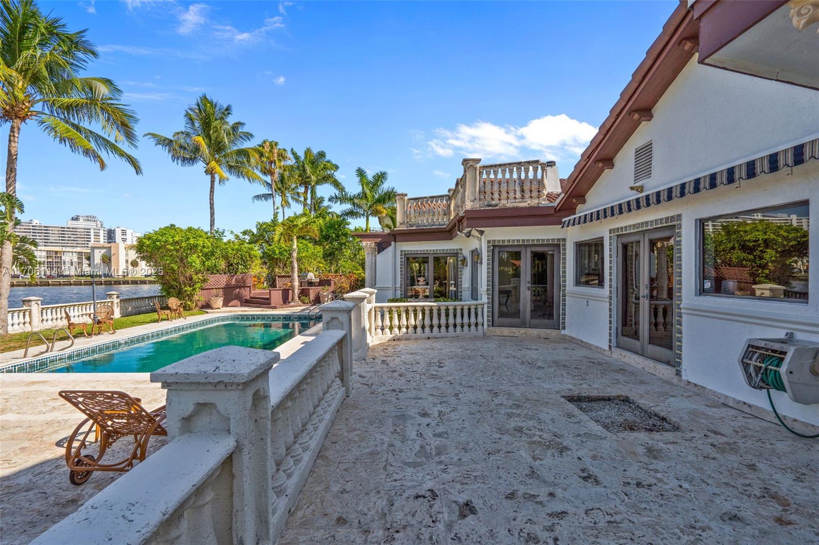 DIPLOMAT GOLF ESTATES - Residential