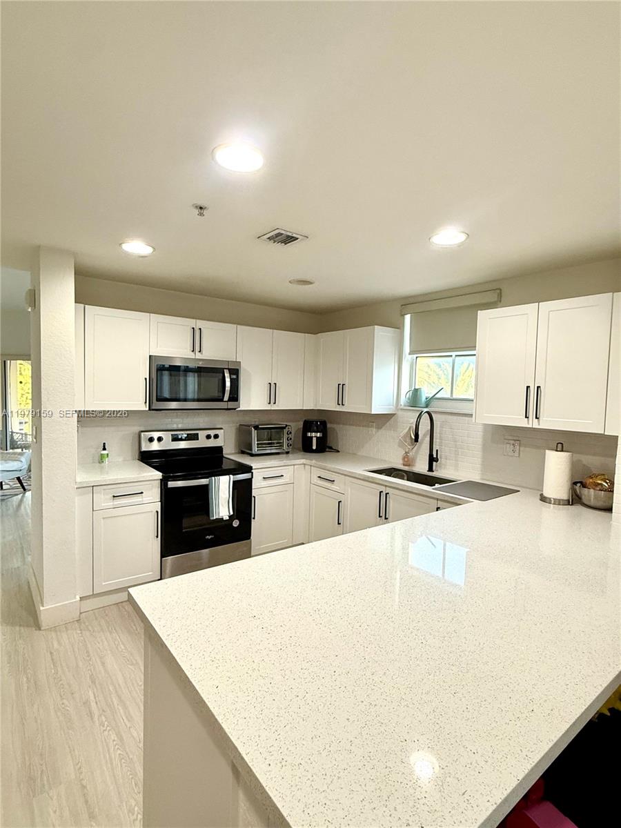 8999 NW 107th Ct 216-1