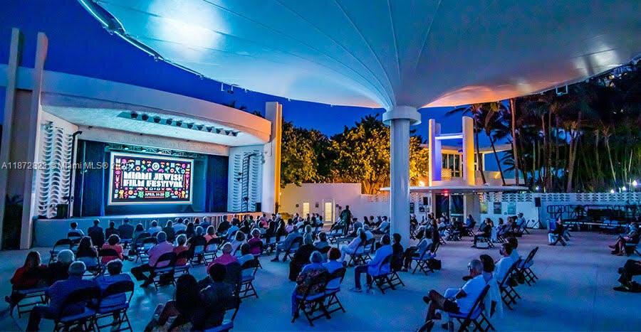 BURLEIGH HOUSE CONDO - Residential