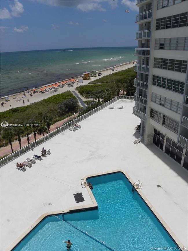 BURLEIGH HOUSE CONDO - Residential