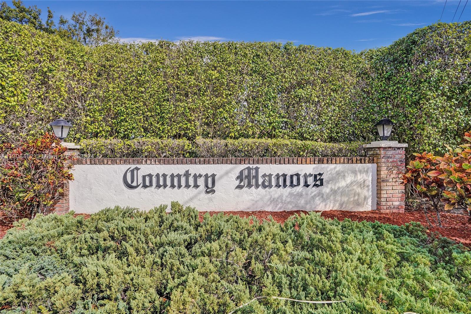 COUNTRY MANORS CONDO - Residential