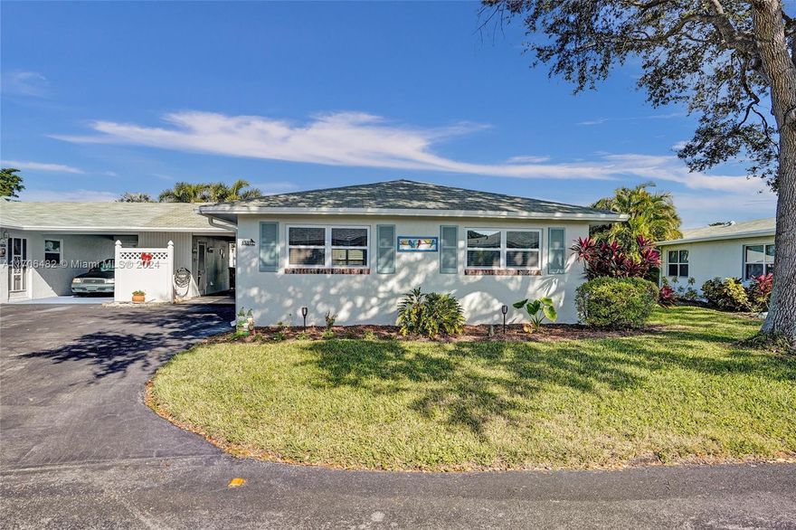 This beautifully updated villa is nestled in a quiet, well-maintained 55+ green community, offering the perfect blend of comfort and convenience. Featuring 2 spacious bedrooms and 2 modern bathrooms, the open floor plan is ideal for effortless living and entertaining. The Master Suite is a peaceful retreat with with walk - in closet. Enjoy access to the pool, clubhouse, and lush green spaces, all maintained to the highest standards. Conveniently located just minutes from vibrant downtown Delray Beach, you'll have endless options for shopping, dining, and entertainment right at your doorstep. 
Don't miss this gem—schedule your tour today!
