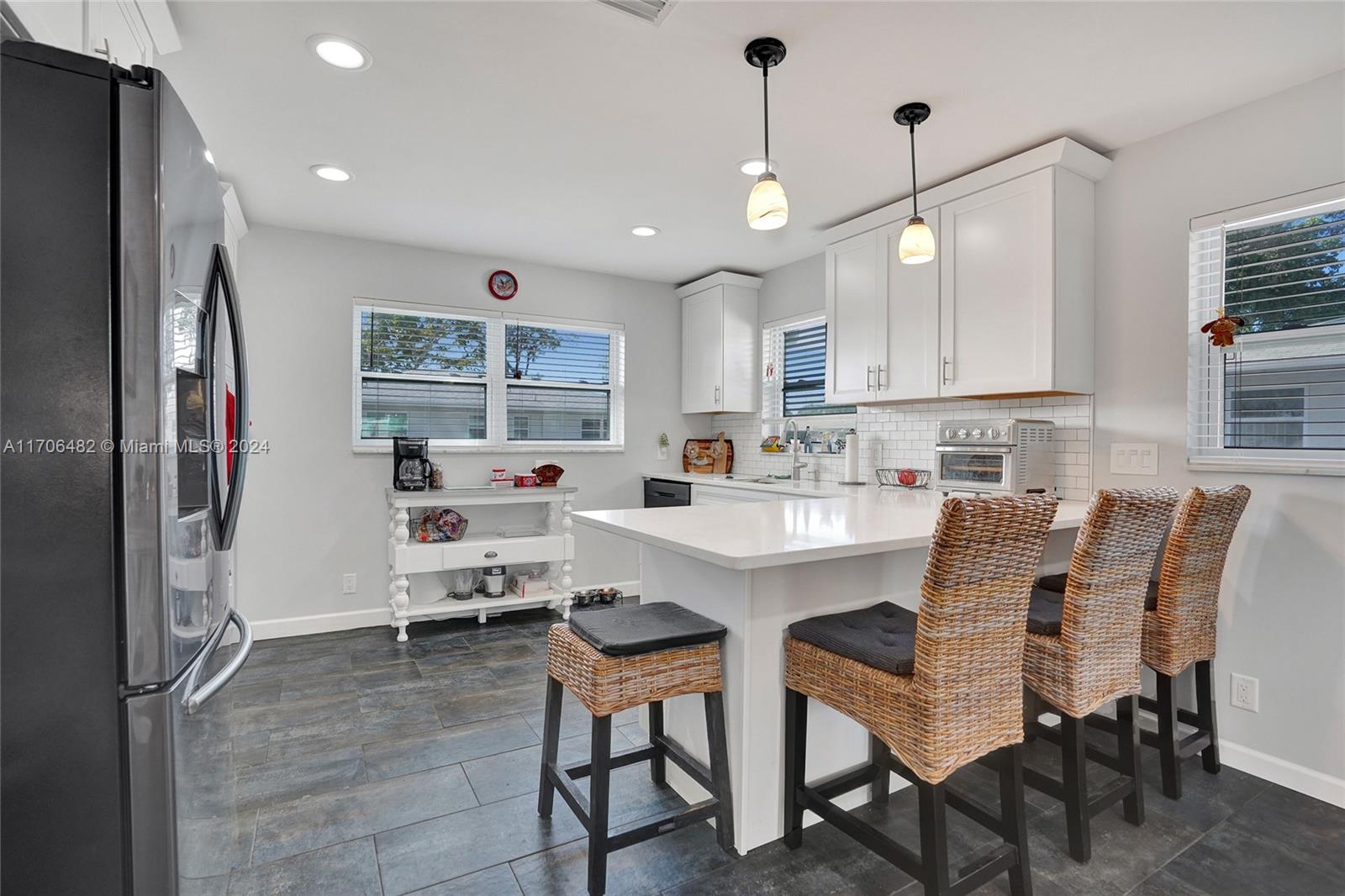 COUNTRY MANORS CONDO - Residential