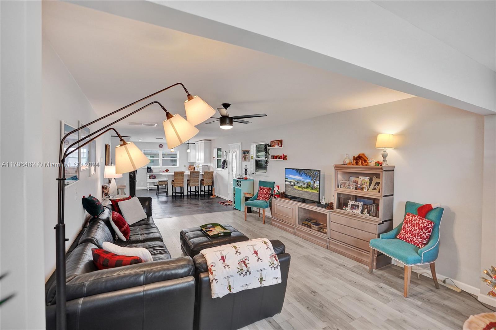 COUNTRY MANORS CONDO - Residential
