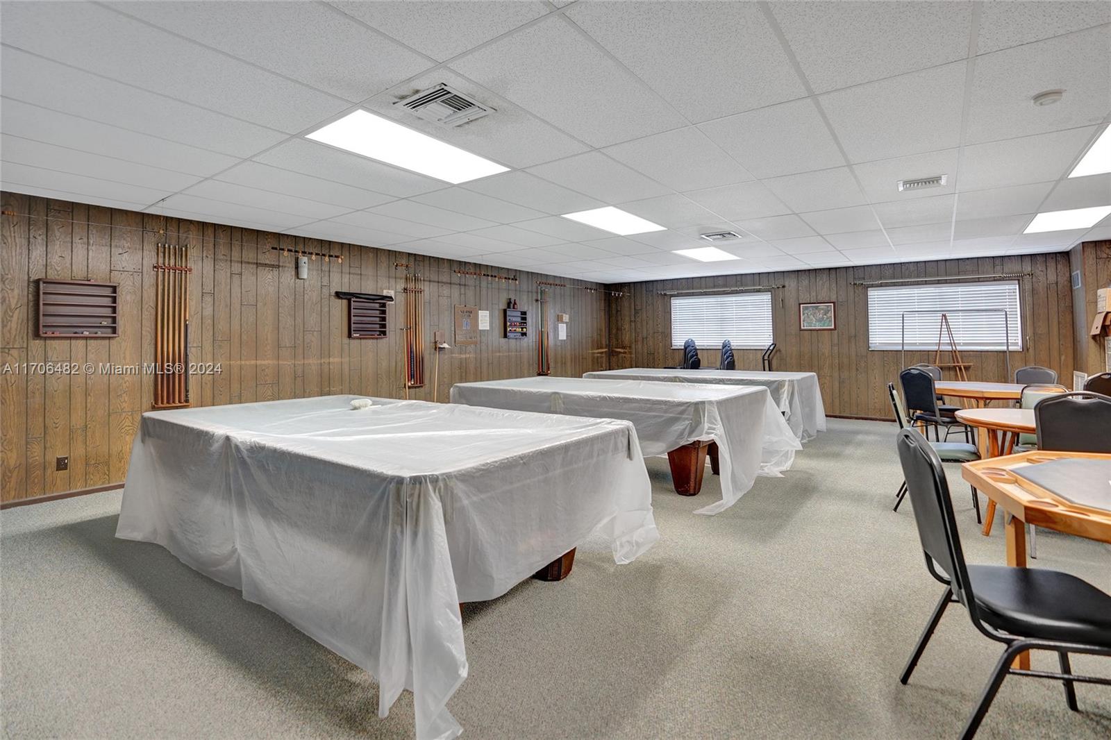 COUNTRY MANORS CONDO - Residential