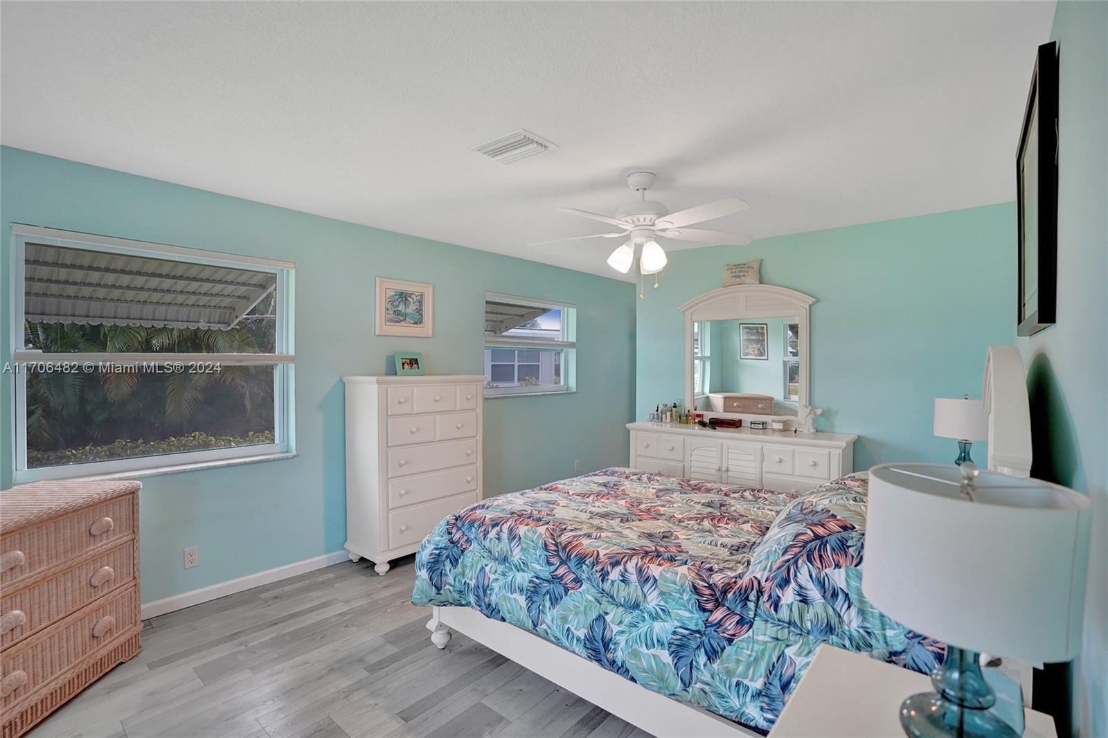 COUNTRY MANORS CONDO - Residential