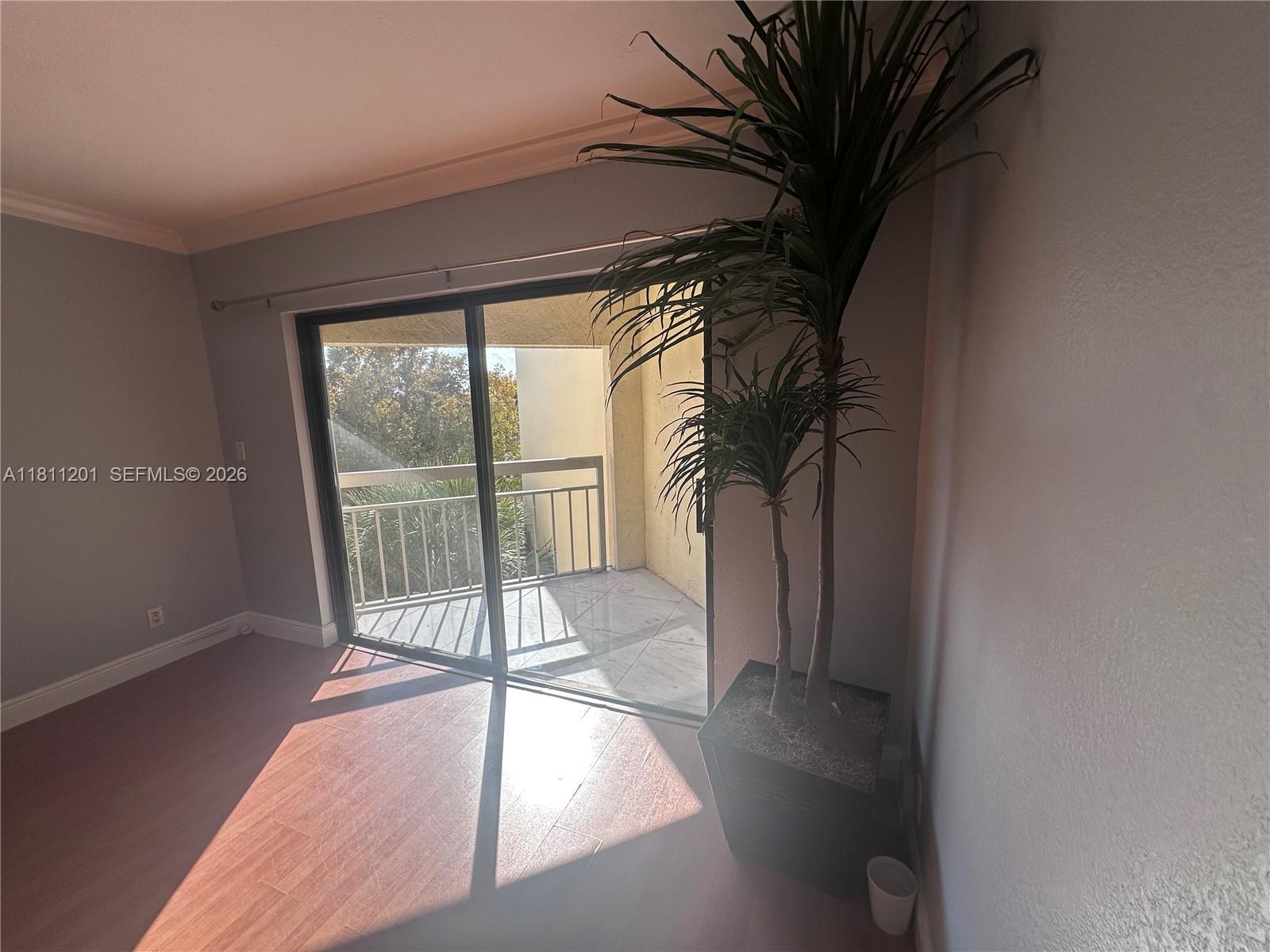 LAS VISTAS AT DORAL CONDO - Residential