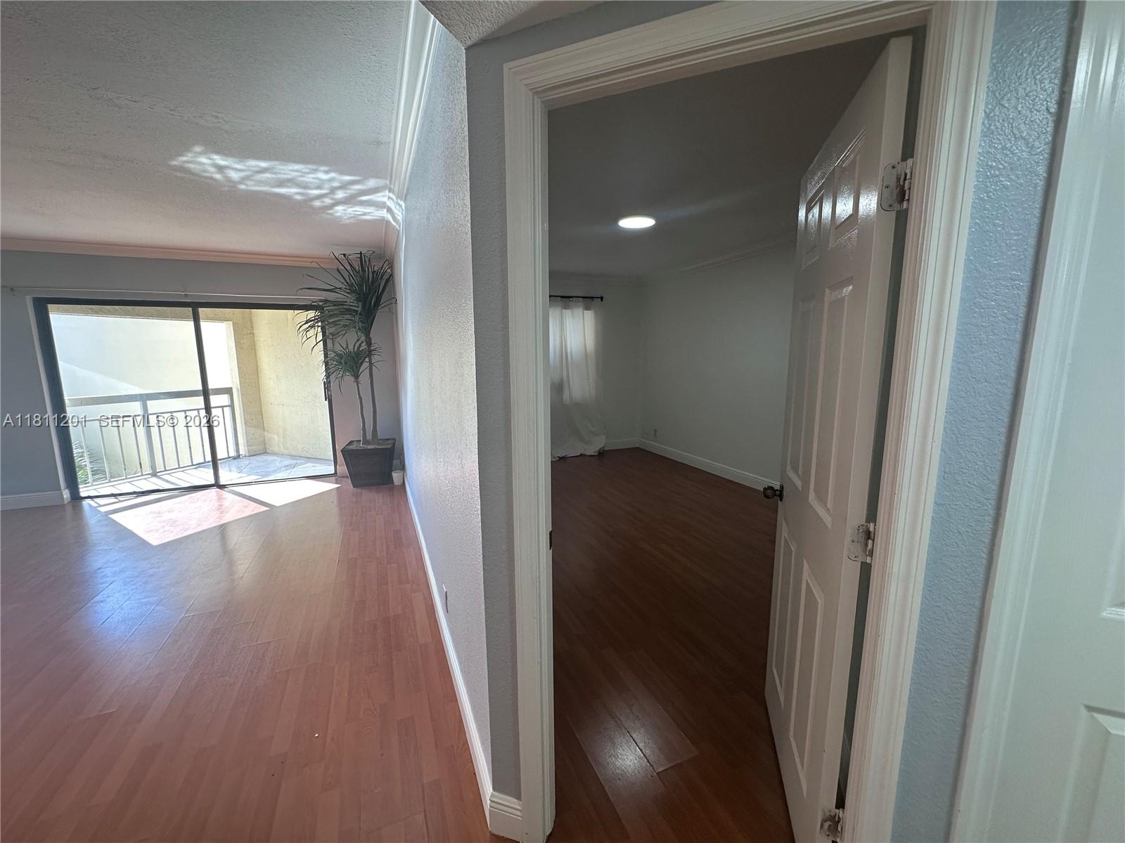 LAS VISTAS AT DORAL CONDO - Residential