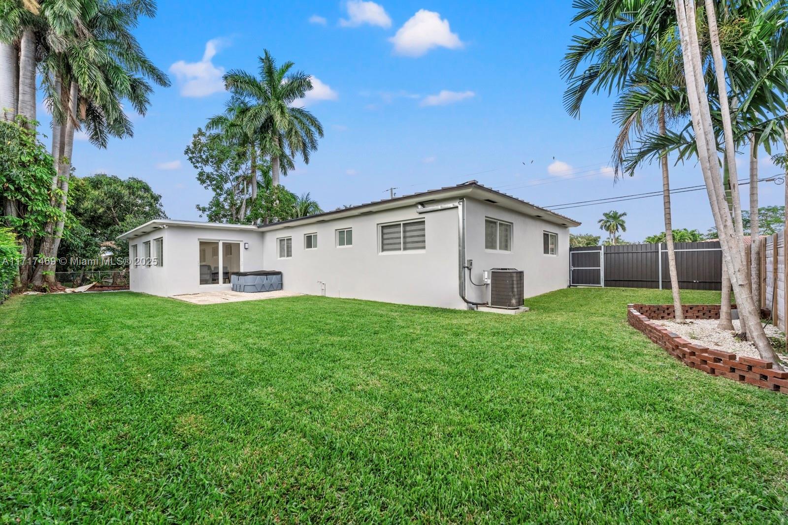 JOHN BELTON SPARLING ESTA - Residential