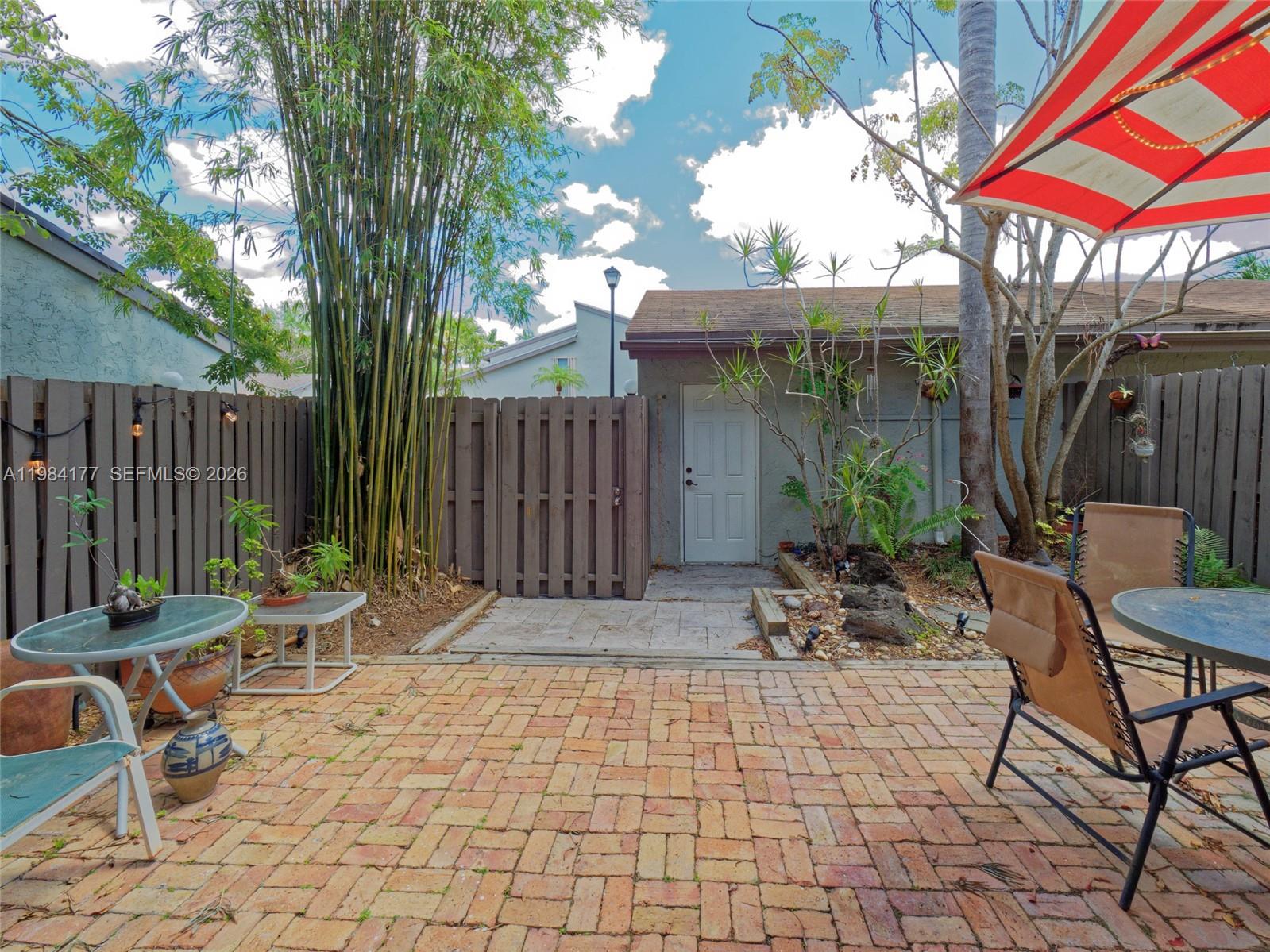 SABAL CHASE SEC 1 - Residential