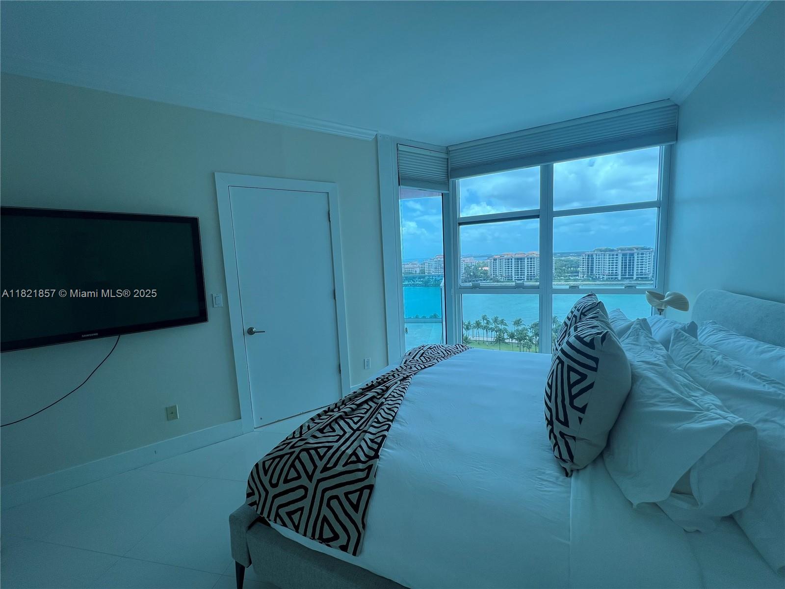 PORTOFINO TOWER CONDO - Residential