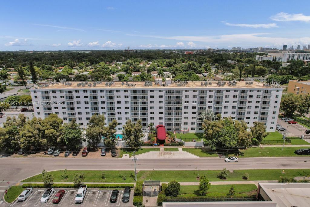 1251 NE 108th St 411