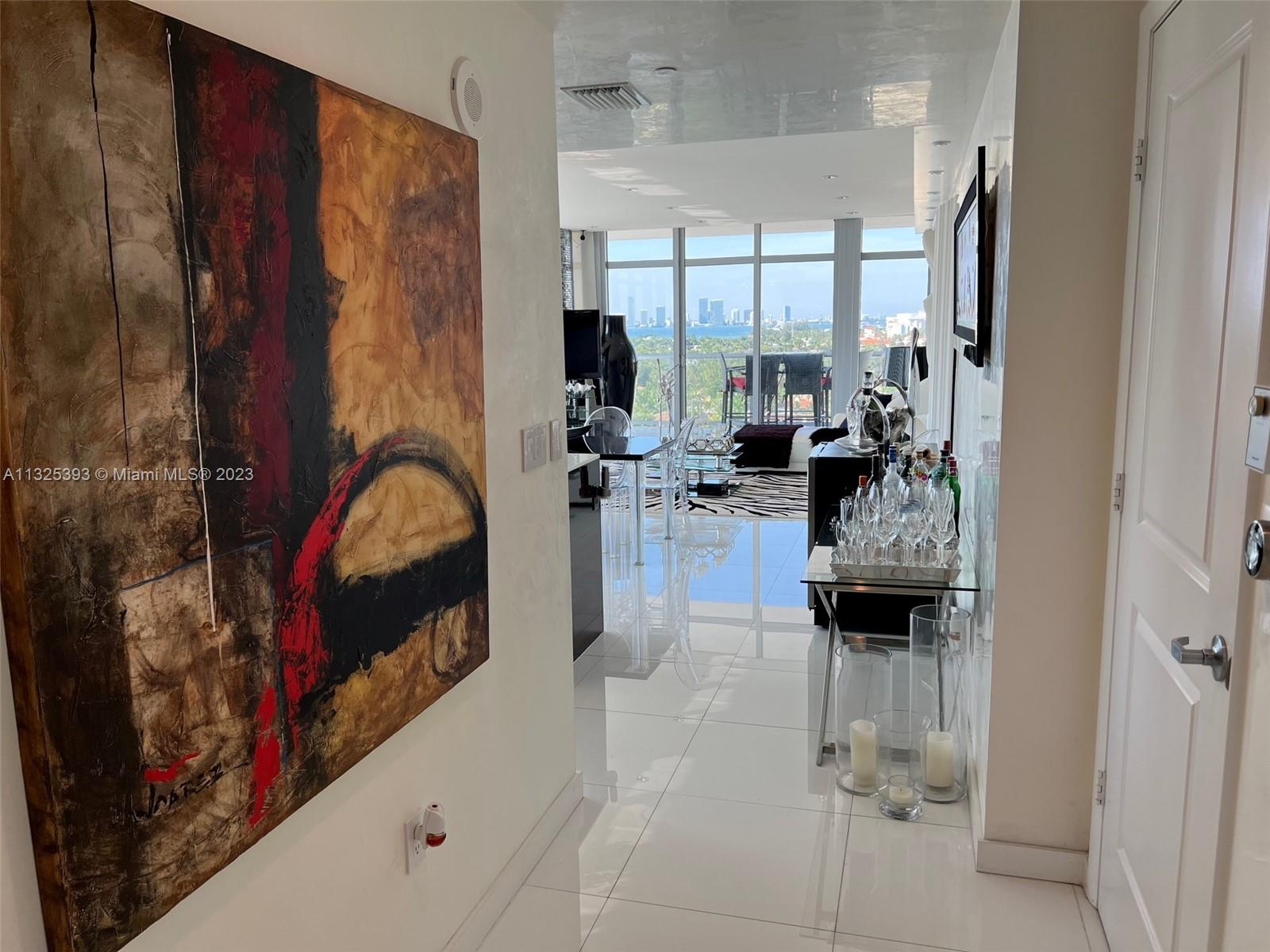 THE CARIBBEAN CONDO - Residential