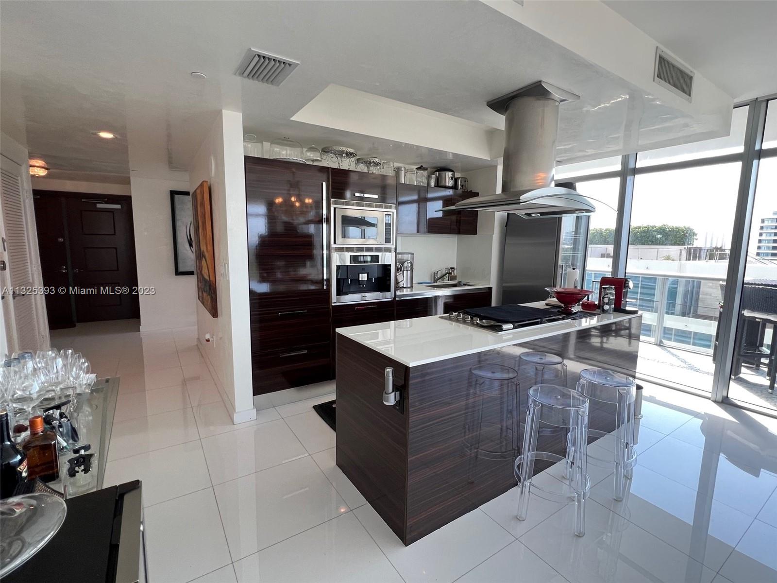 THE CARIBBEAN CONDO - Residential