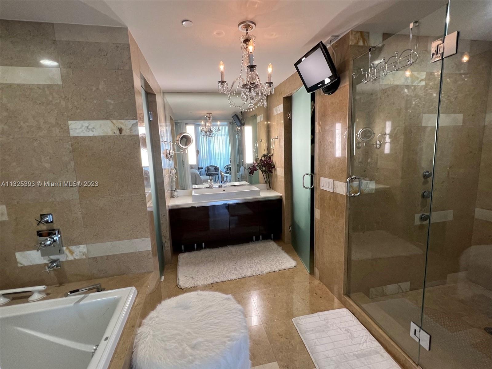 THE CARIBBEAN CONDO - Residential