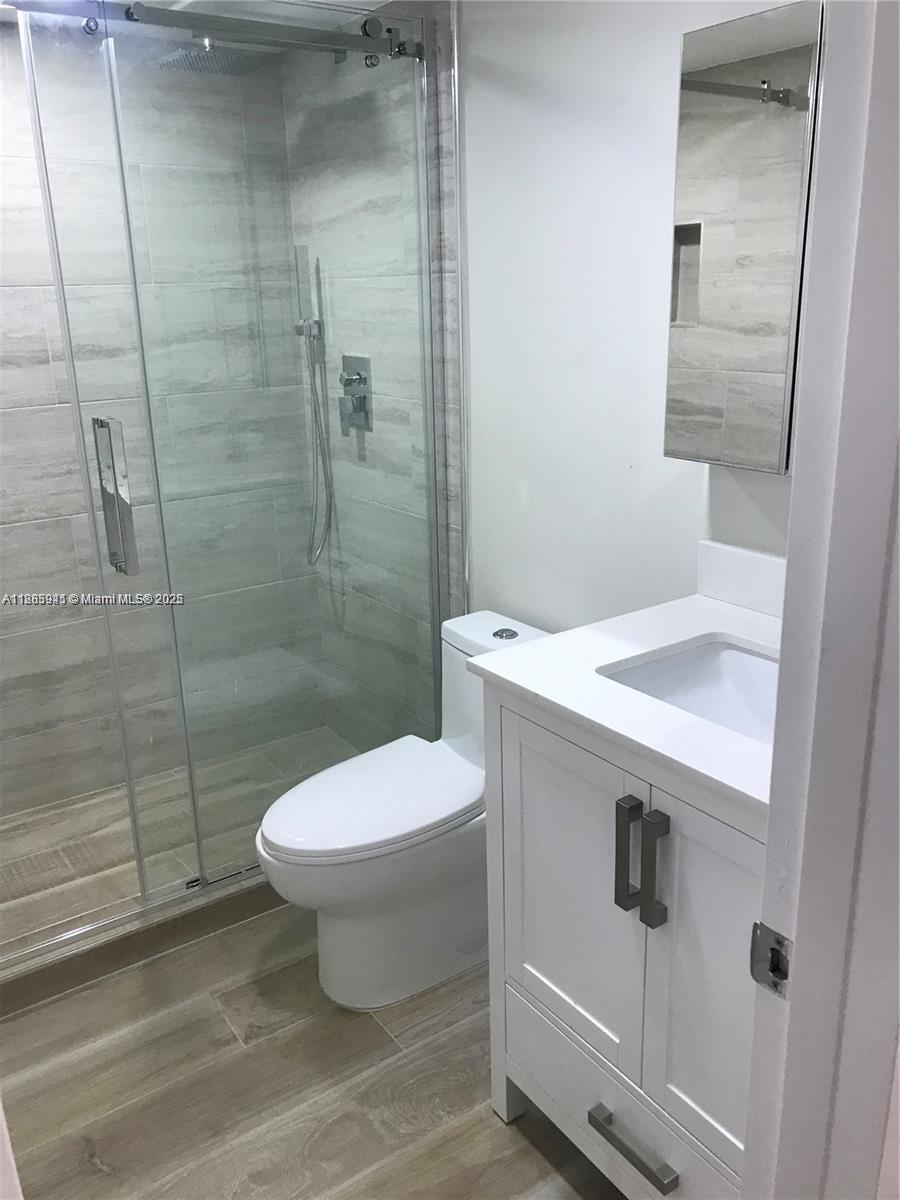 MANSFIELD AT CENTURY VILL - Residential Lease