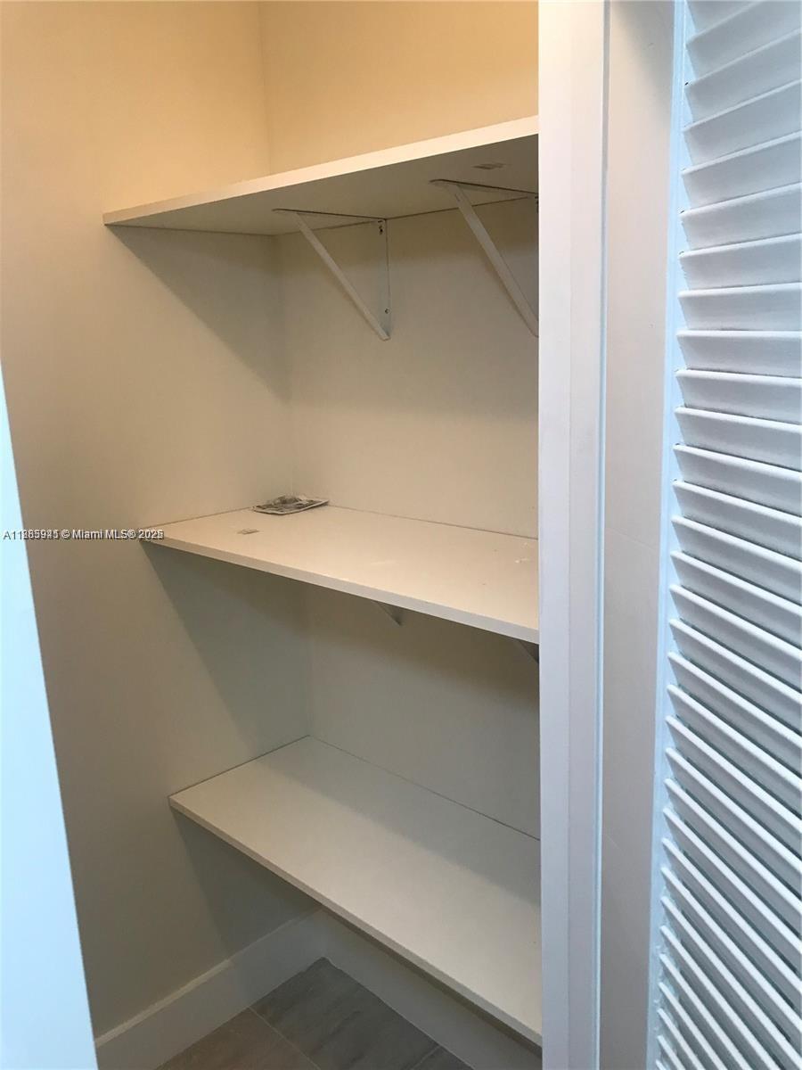 MANSFIELD AT CENTURY VILL - Residential Lease