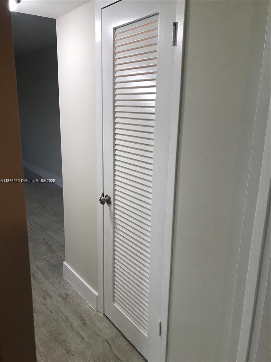 MANSFIELD AT CENTURY VILL - Residential Lease