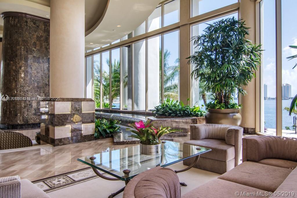 2800 ISL BLVD - Residential Lease