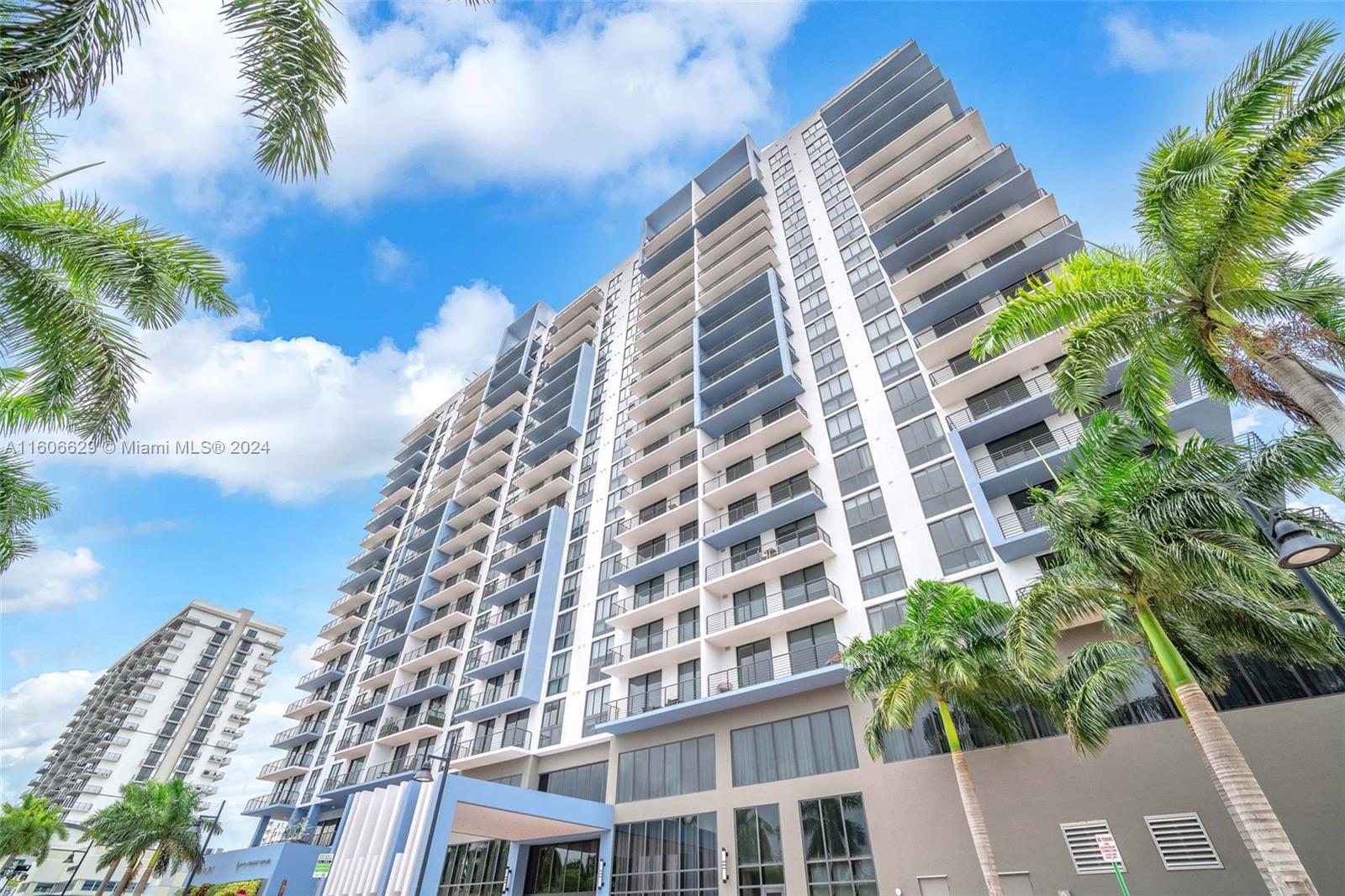 Property for Sale at 5350 Nw 84th Ave 812, Doral, Miami-Dade County, Florida - Bedrooms: 1 
Bathrooms: 1  - $445,000