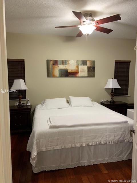 MIRENS PLACE - Residential