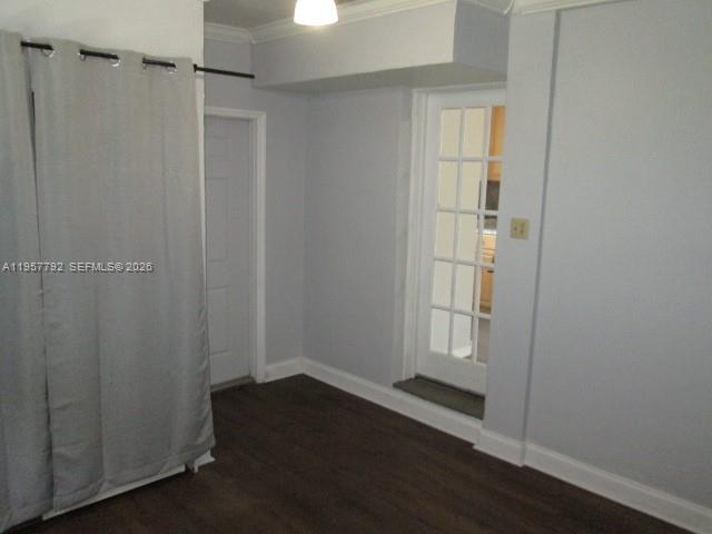 HOLLYWOOD PARK - Residential Lease