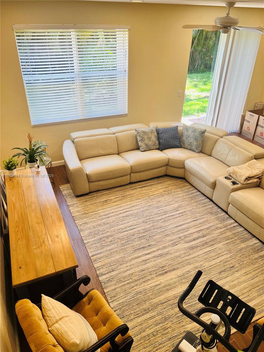 DREXEL PARK TOWNHOMES I C - Residential Lease