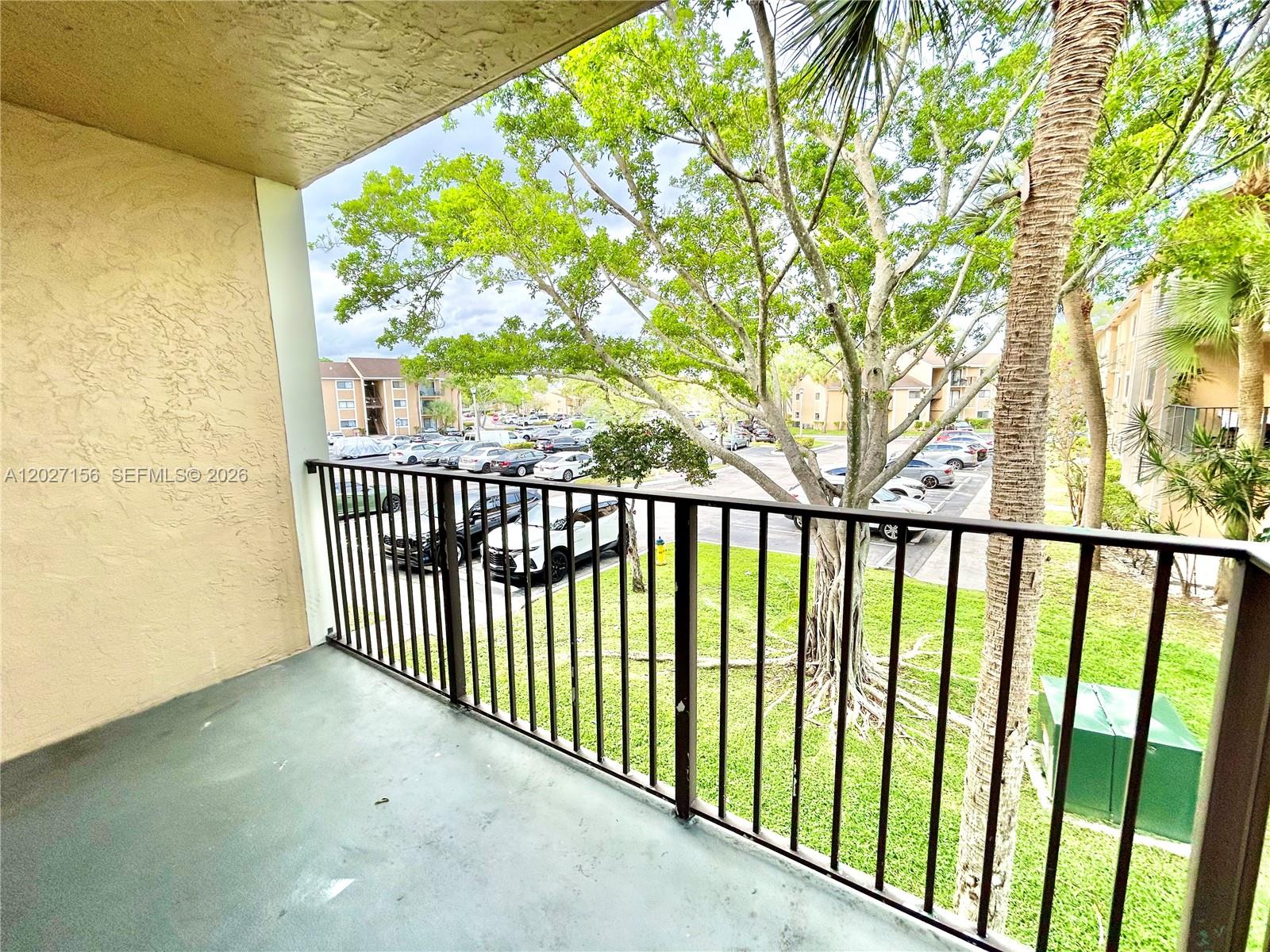 PALMS OF PEMBROKE CONDO - Residential