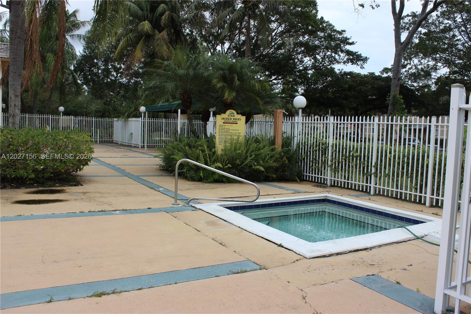 PALMS OF PEMBROKE CONDO - Residential