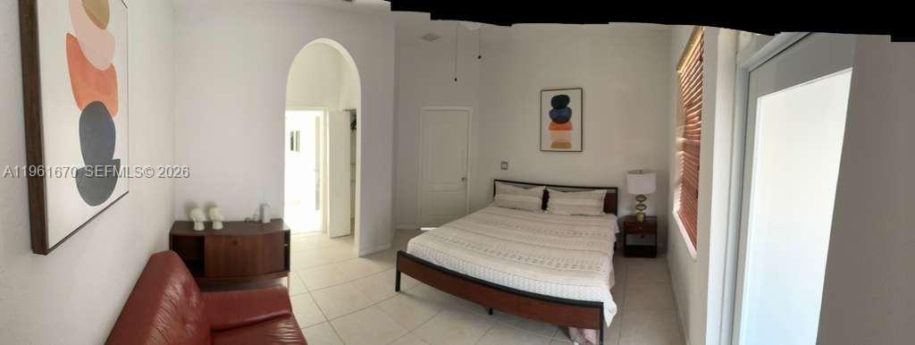 PORTOFINO BAY - Residential